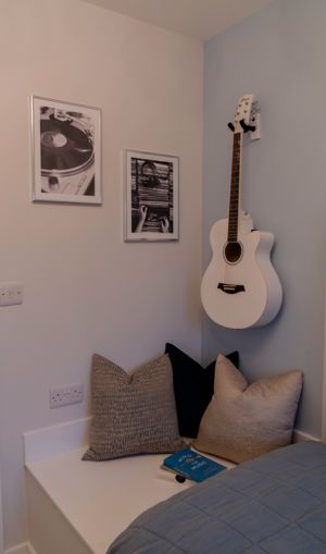 Photo 16- click for photo gallery